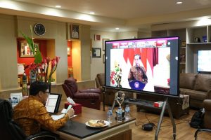 Walikota Andrei Angouw