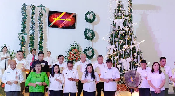 Safari Natal di Manado: Pemkot dan Jemaat GPdI Berea Perkamil Bersatu dalam Sukacita